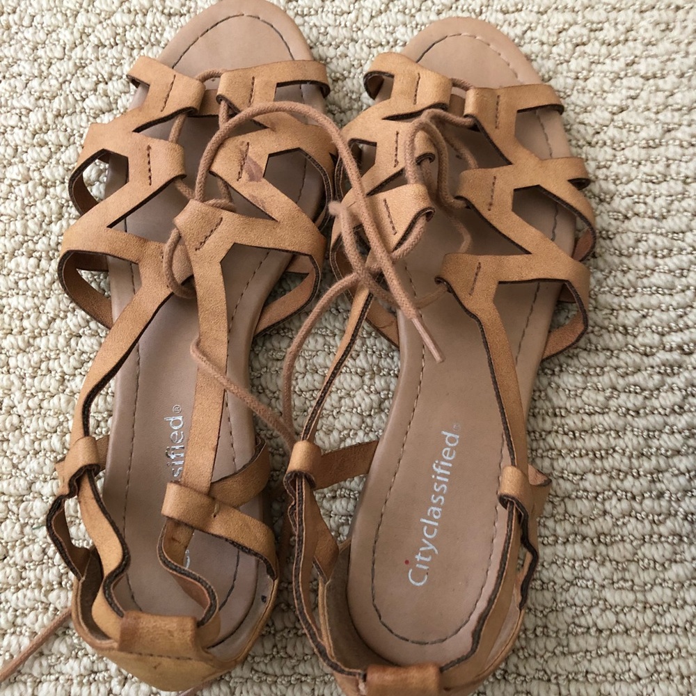 Sandals - Picture 2 of 2